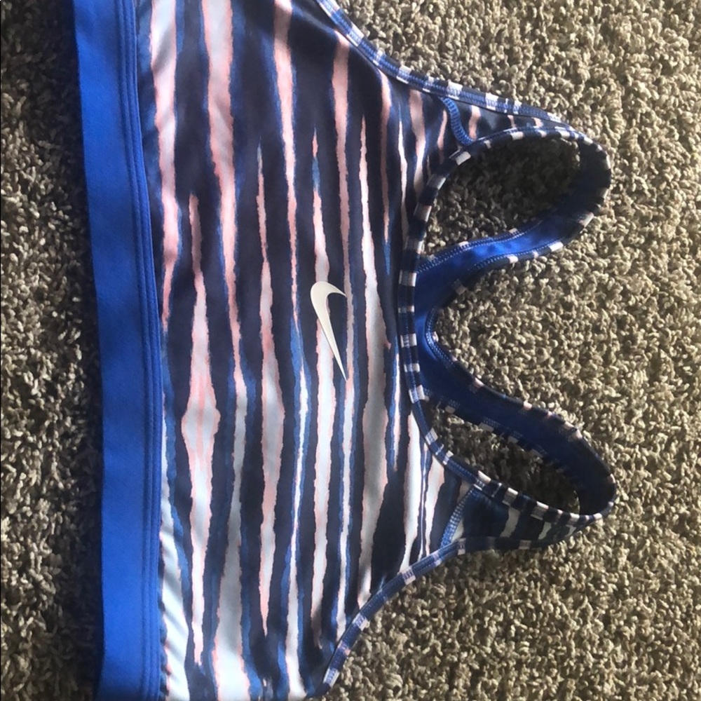 Nike sports bra
